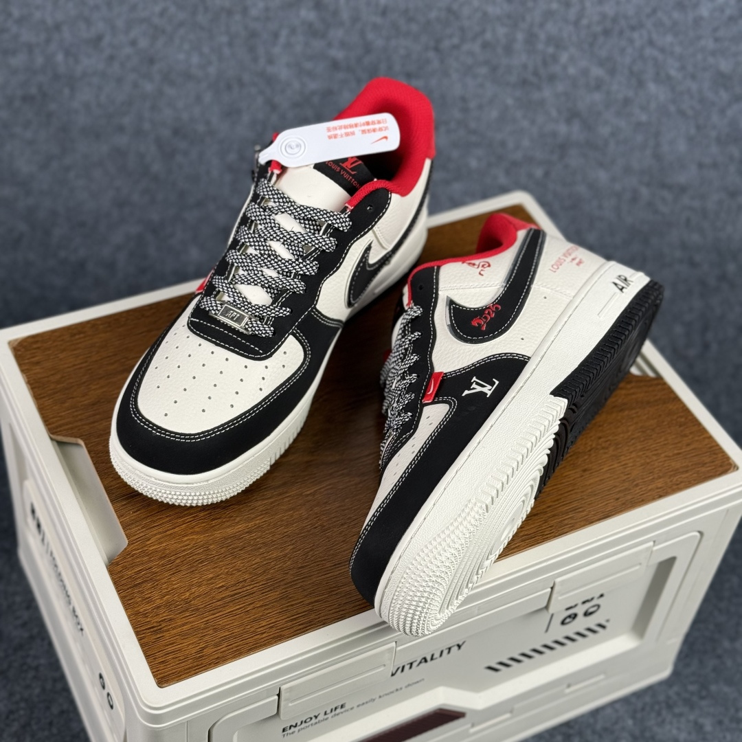 260 NIke Air Force 1 ‘07 Low 马年限定 LV联名 空军一号 低帮 运动鞋 休闲鞋 CS5288-722-Chinese UA Cheap High Quatity Brand Clothes Bags handbags Sneakers wholesale wholesaler seller from China Factory suppliers Fashion Clothing Shoes best Quality Beautiful Price 260 NIke Air Force 1 ‘07 Low 马年限定 LV联名 空军一号 低帮 运动鞋 休闲鞋 CS5288-722
