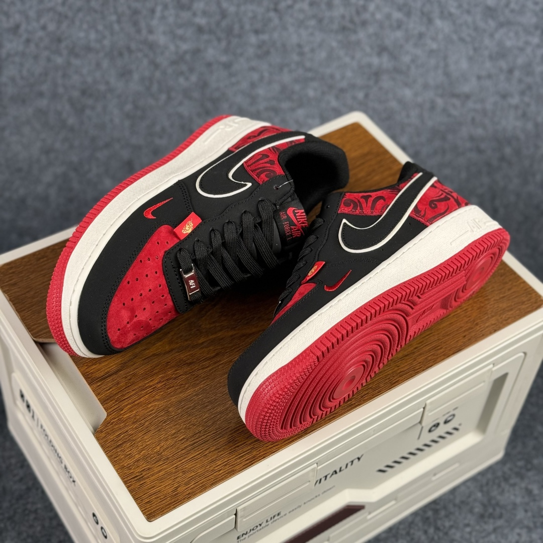 260 NIke Air Force 1 ‘07 Low 马年限定 空军一号 低帮 运动鞋 休闲鞋 XD6188-057