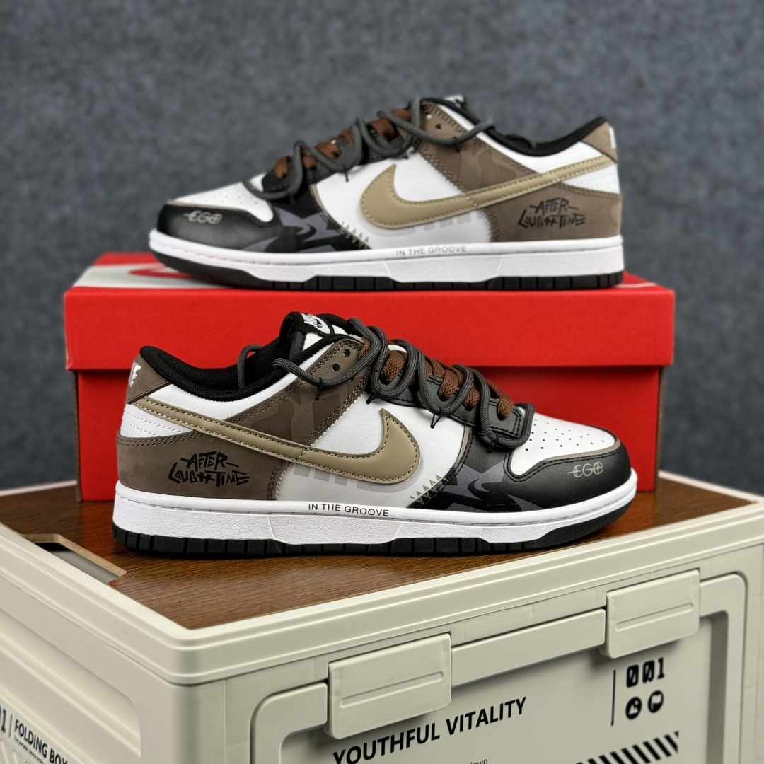 280 Nike SB Dunk Low 绑带 周年高端定制 低帮休闲板鞋 HF5441-100-Chinese UA Cheap High Quatity Brand Clothes Bags handbags Sneakers wholesale wholesaler seller from China Factory suppliers Fashion Clothing Shoes best Quality Beautiful Price 280 Nike SB Dunk Low 绑带 周年高端定制 低帮休闲板鞋 HF5441-100
