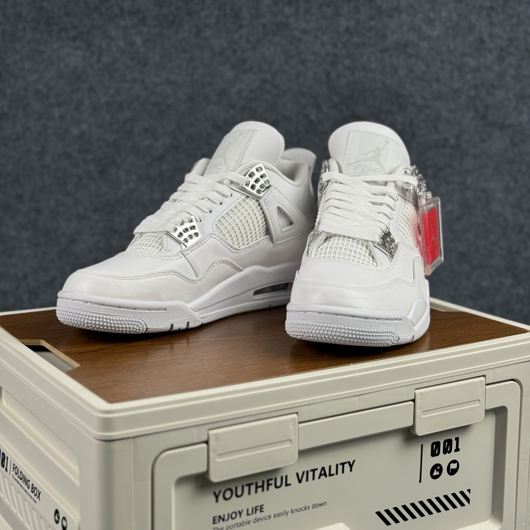 300 W版 Air Jordan AJ4 ”Metallic Gold” 纯白 乔丹AJ4代中帮复古休闲篮球鞋 308497-100-Chinese UA Cheap High Quatity Brand Clothes Bags handbags Sneakers wholesale wholesaler seller from China Factory suppliers Fashion Clothing Shoes best Quality Beautiful Price 300 W版 Air Jordan AJ4 ”Metallic Gold” 纯白 乔丹AJ4代中帮复古休闲篮球鞋 308497-100