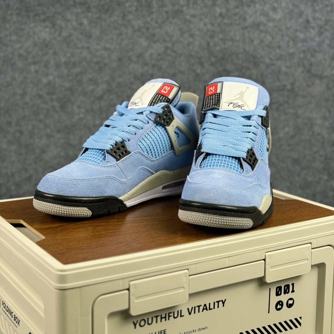 300 W版 Air Jordan AJ4 ”Metallic Gold” TS联名冰蓝 乔丹AJ4代中帮复古休闲篮球鞋 CT8527-400-Chinese UA Cheap High Quatity Brand Clothes Bags handbags Sneakers wholesale wholesaler seller from China Factory suppliers Fashion Clothing Shoes best Quality Beautiful Price 300 W版 Air Jordan AJ4 ”Metallic Gold” TS联名冰蓝 乔丹AJ4代中帮复古休闲篮球鞋 CT8527-400