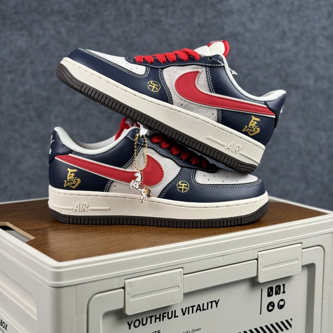 260 Nike Air Force 1'07 Low 马年限定 藏蓝撞红白 空军一号低帮休闲板鞋 HT5088-617