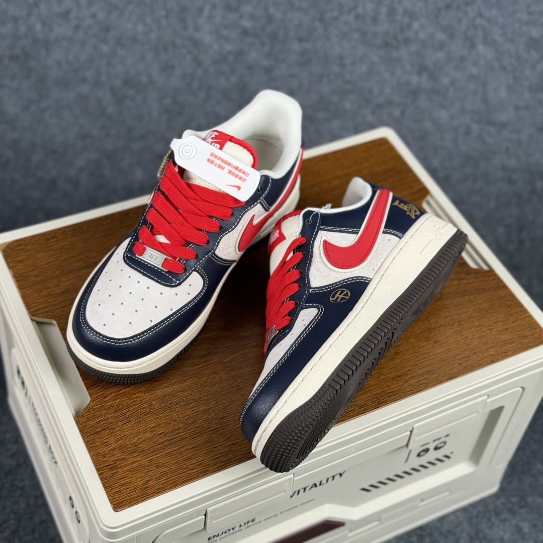 260 Nike Air Force 1'07 Low 马年限定 藏蓝撞红白 空军一号低帮休闲板鞋 HT5088-617