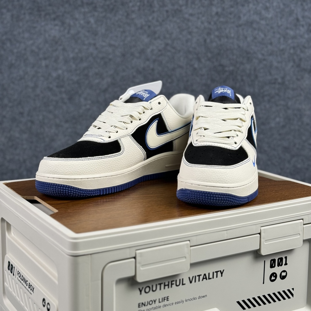 260 Nike Air Force 1'07 Low 白黑撞宝蓝 空军一号低帮休闲板鞋 DN1688-811