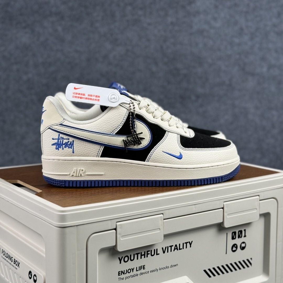 260 Nike Air Force 1'07 Low 白黑撞宝蓝 空军一号低帮休闲板鞋 DN1688-811