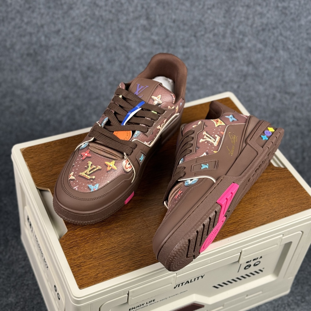 500 广奢高端货 LOUIS VUITTON 路易威登 LV Trainer 板鞋