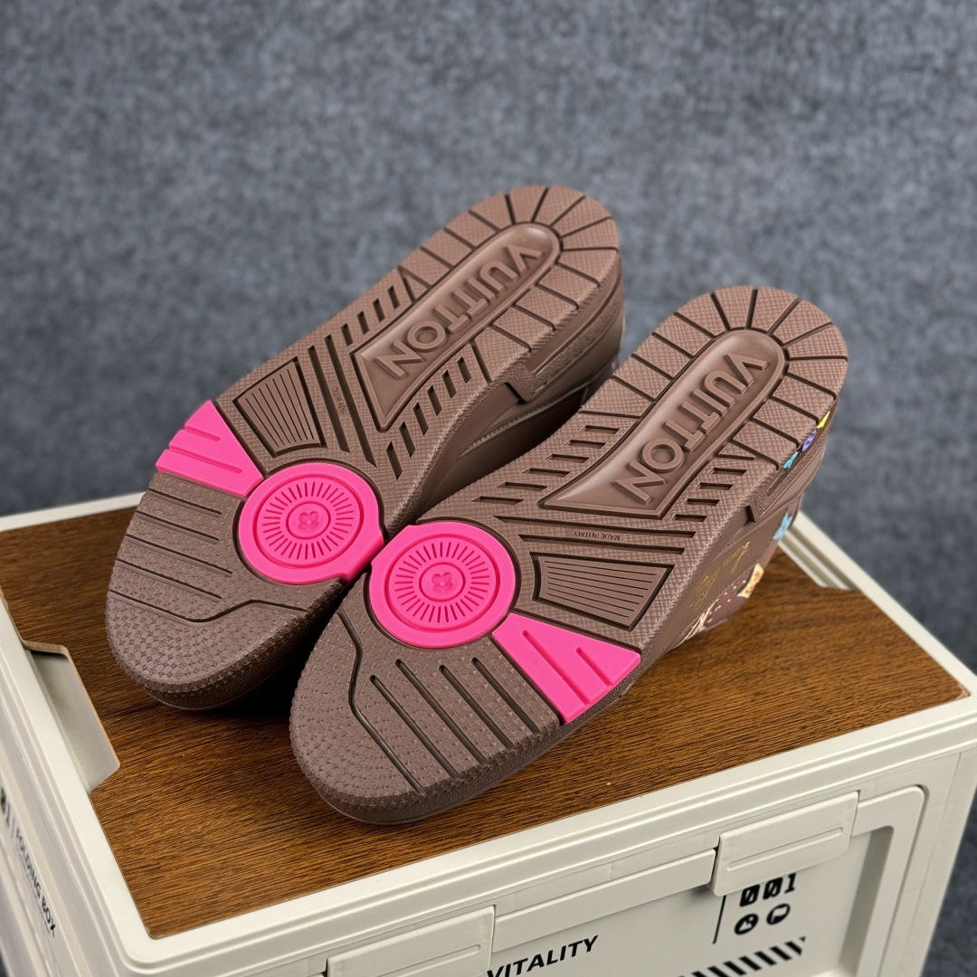 500 广奢高端货 LOUIS VUITTON 路易威登 LV Trainer 板鞋