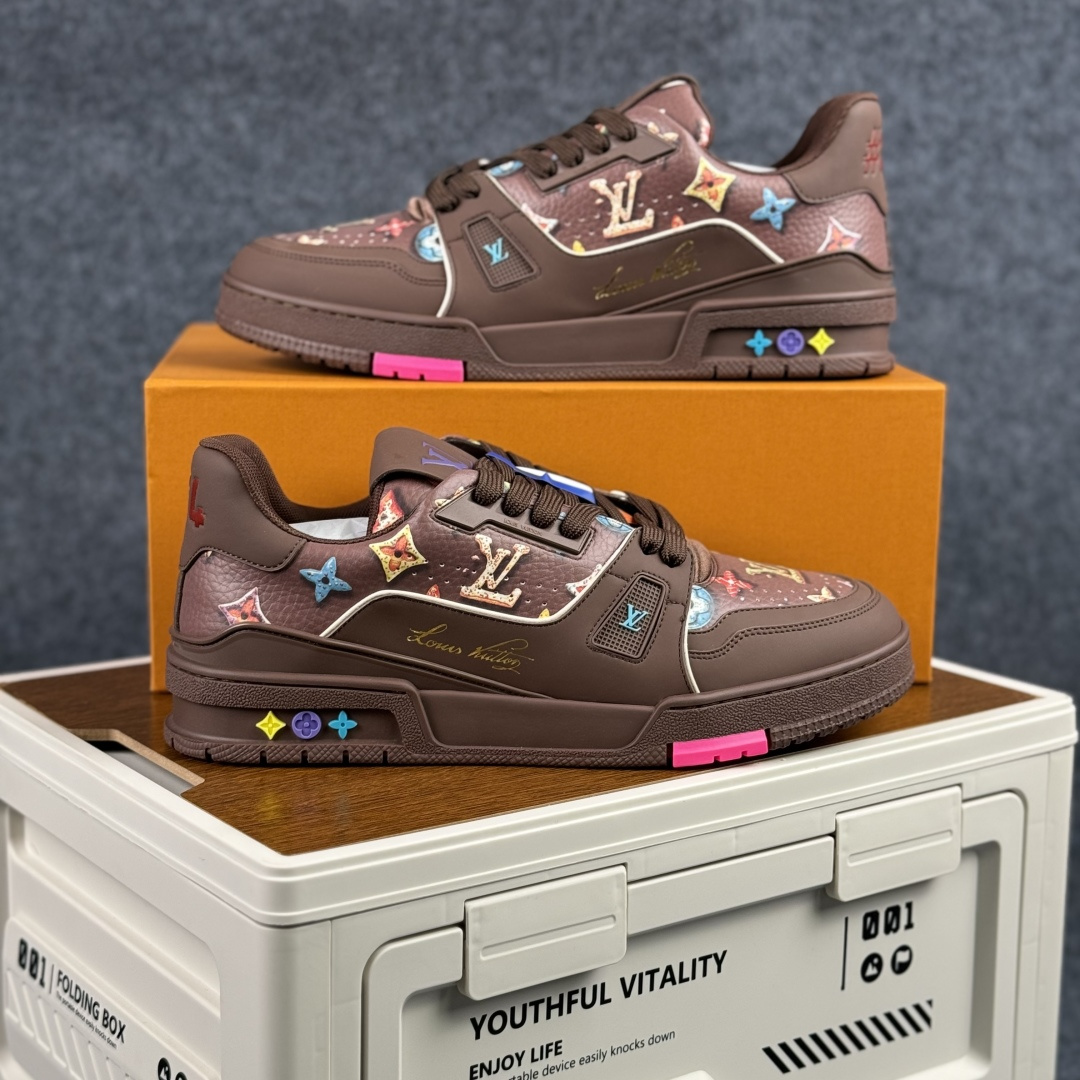 500 广奢高端货 LOUIS VUITTON 路易威登 LV Trainer 板鞋