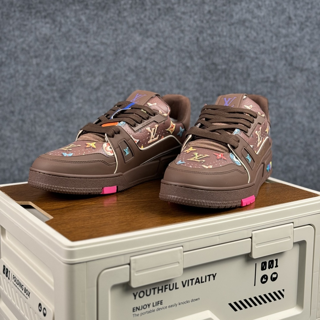 500 广奢高端货 LOUIS VUITTON 路易威登 LV Trainer 板鞋