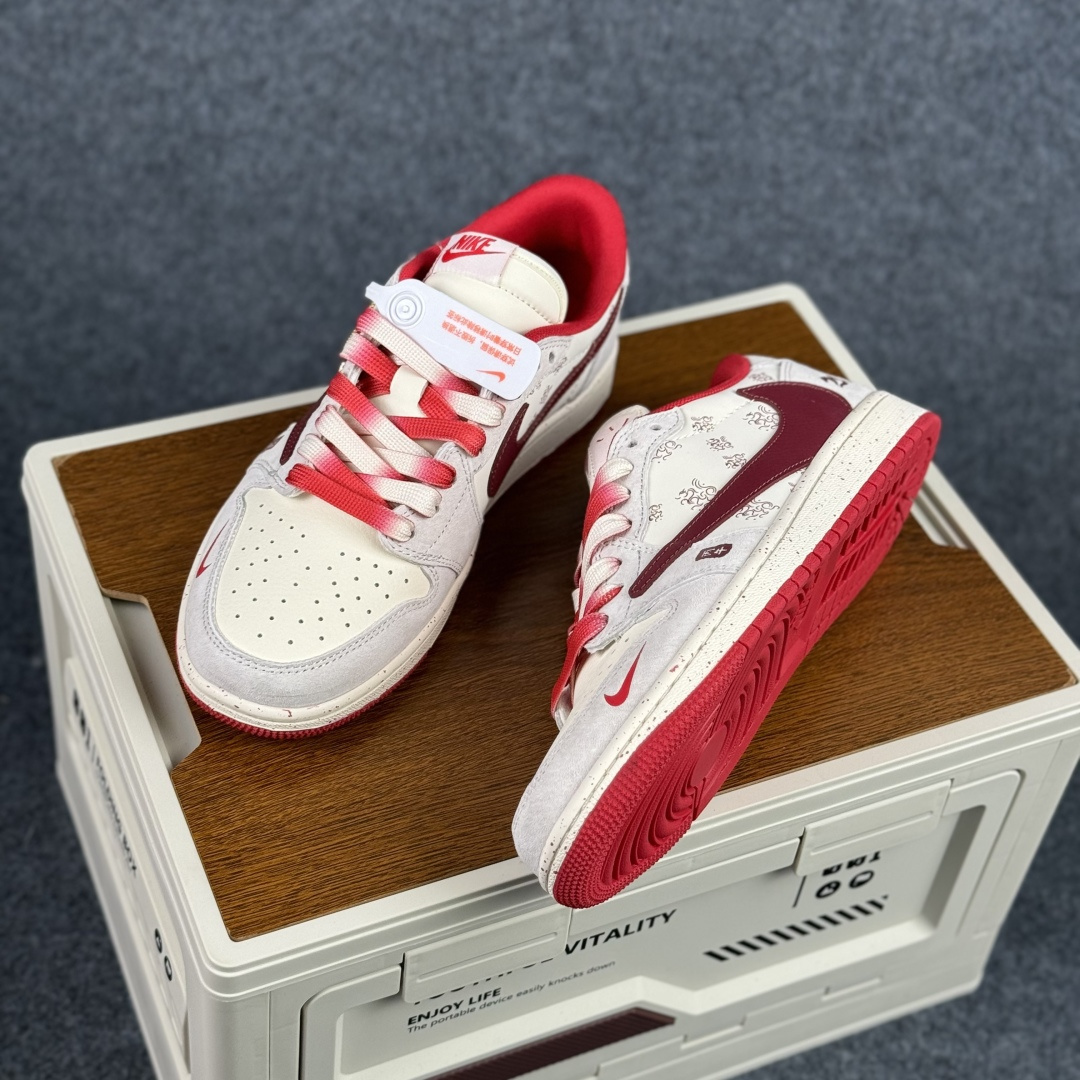 280 马年限定 Nike Air Jordan 1 x Travis Scott AJ1倒勾 乔一倒钩 ‘DIY’定制 耐克 低帮文化篮球鞋 YX5066-413-Chinese UA Cheap High Quatity Brand Clothes Bags handbags Sneakers wholesale wholesaler seller from China Factory suppliers Fashion Clothing Shoes best Quality Beautiful Price 280 马年限定 Nike Air Jordan 1 x Travis Scott AJ1倒勾 乔一倒钩 ‘DIY’定制 耐克 低帮文化篮球鞋 YX5066-413