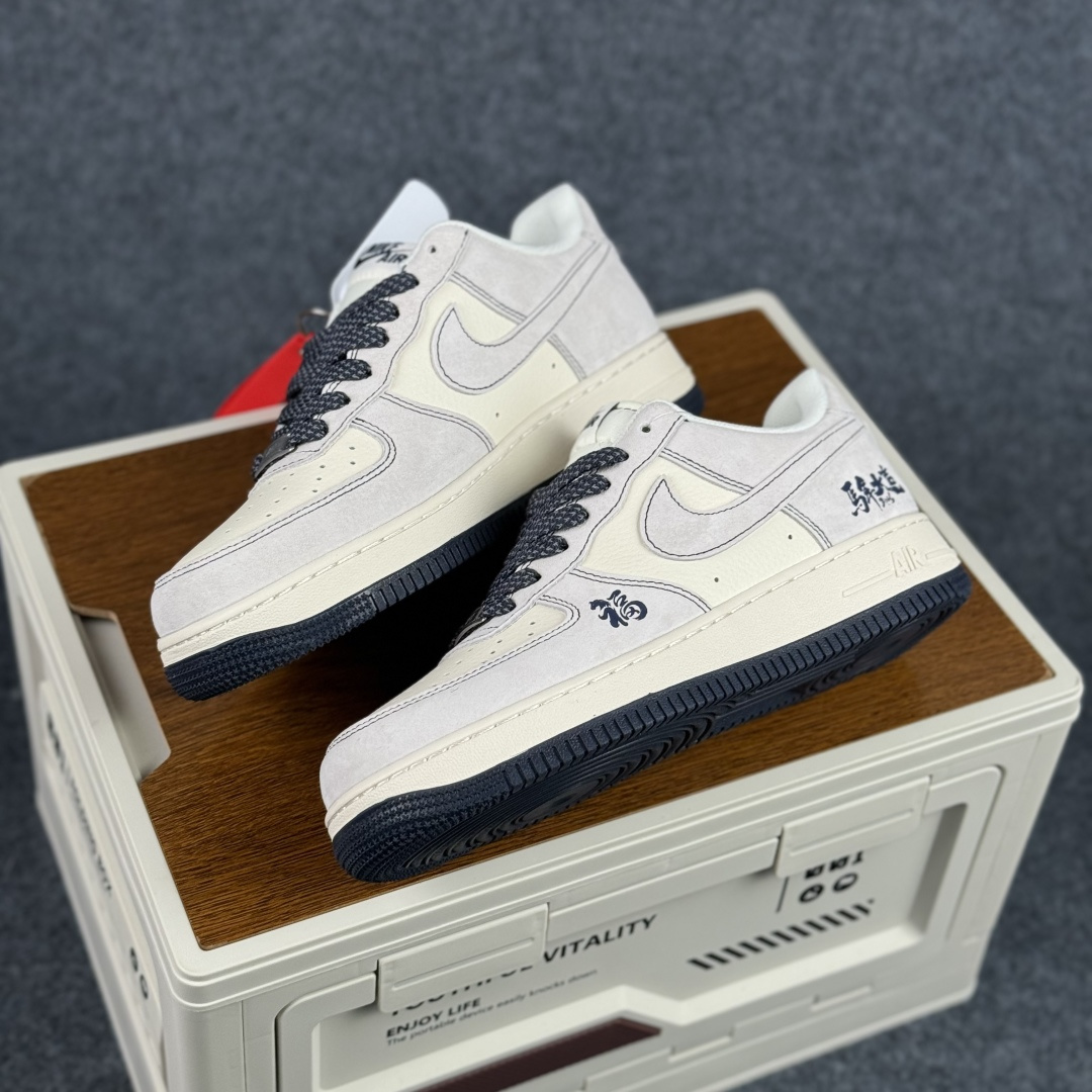 260 Air Force 1 .07 Low LV8 米白磨砂皮革勾 低帮休闲鞋-Chinese UA Cheap High Quatity Brand Clothes Bags handbags Sneakers wholesale wholesaler seller from China Factory suppliers Fashion Clothing Shoes best Quality Beautiful Price 260 Air Force 1 .07 Low LV8 米白磨砂皮革勾 低帮休闲鞋