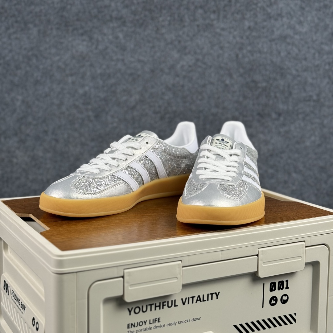 160 Adidas Originals Gazelle INdoor 阿迪达斯 三叶草休闲防滑耐磨低帮板鞋 JR1288-Chinese UA Cheap High Quatity Brand Clothes Bags handbags Sneakers wholesale wholesaler seller from China Factory suppliers Fashion Clothing Shoes best Quality Beautiful Price 160 Adidas Originals Gazelle INdoor 阿迪达斯 三叶草休闲防滑耐磨低帮板鞋 JR1288