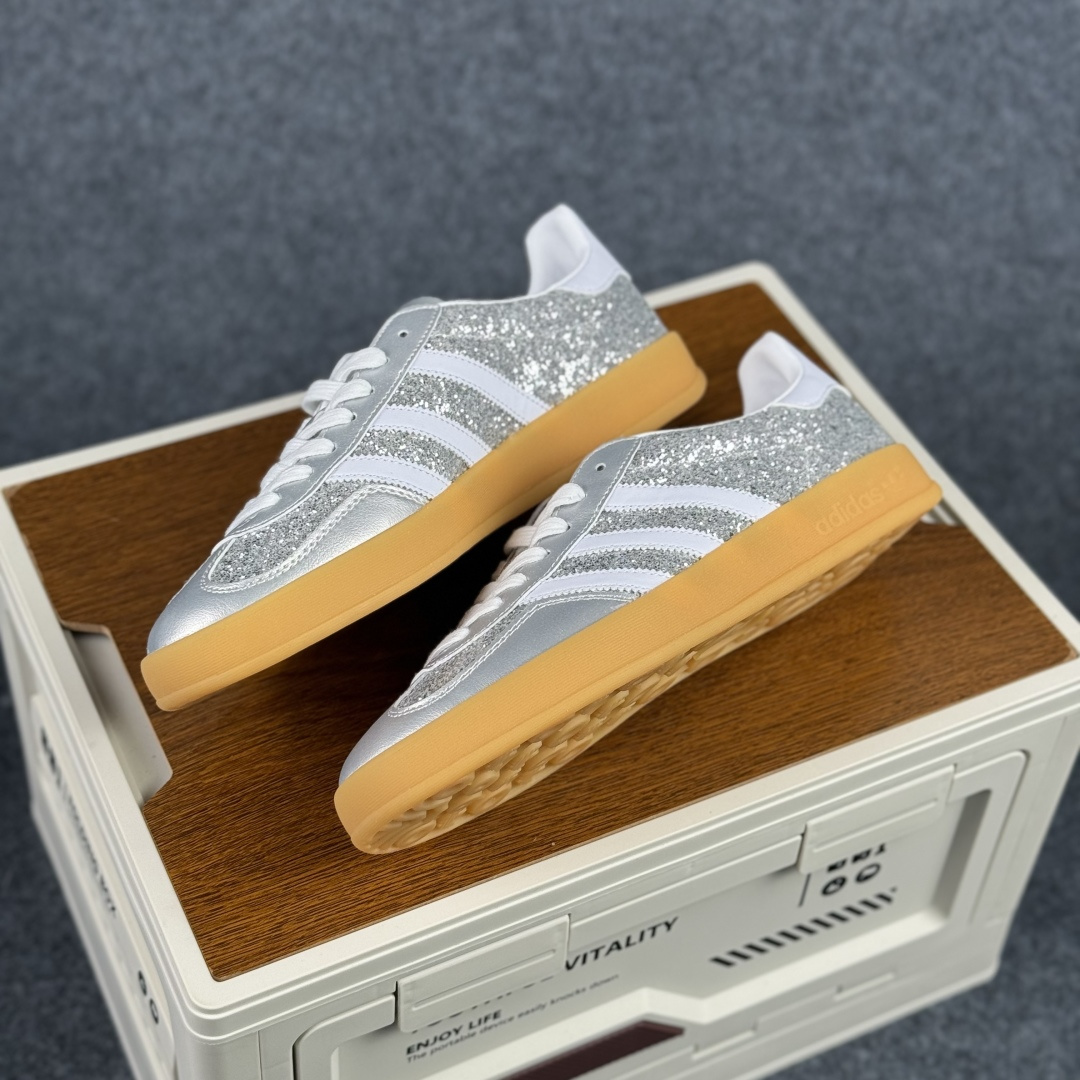 160 Adidas Originals Gazelle INdoor 阿迪达斯 三叶草休闲防滑耐磨低帮板鞋 JR1288-Chinese UA Cheap High Quatity Brand Clothes Bags handbags Sneakers wholesale wholesaler seller from China Factory suppliers Fashion Clothing Shoes best Quality Beautiful Price 160 Adidas Originals Gazelle INdoor 阿迪达斯 三叶草休闲防滑耐磨低帮板鞋 JR1288