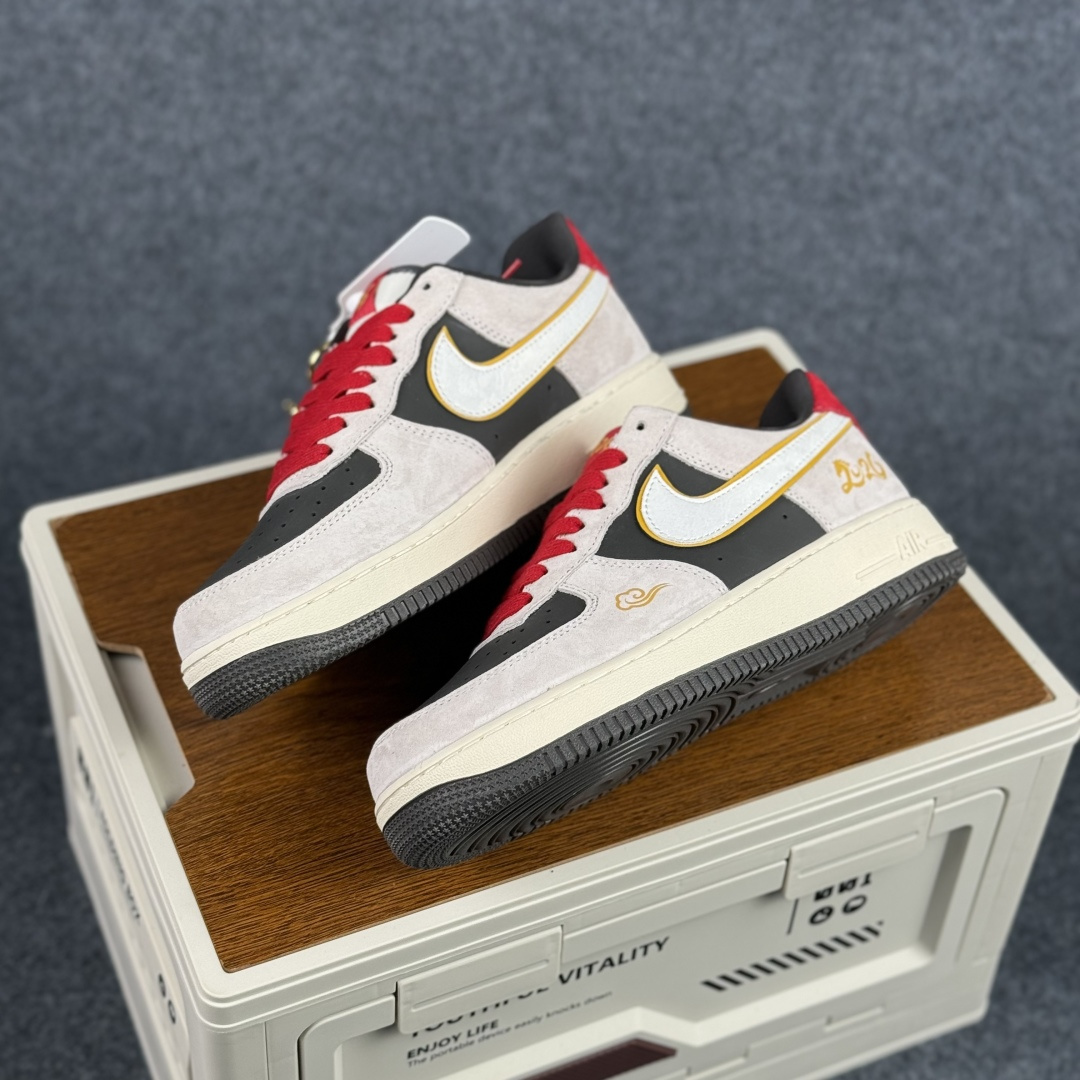 260 Nike Air Force 1'07 Low 马年限定联名 白灰中国风 空军一号低帮休闲板鞋 KD1688-006