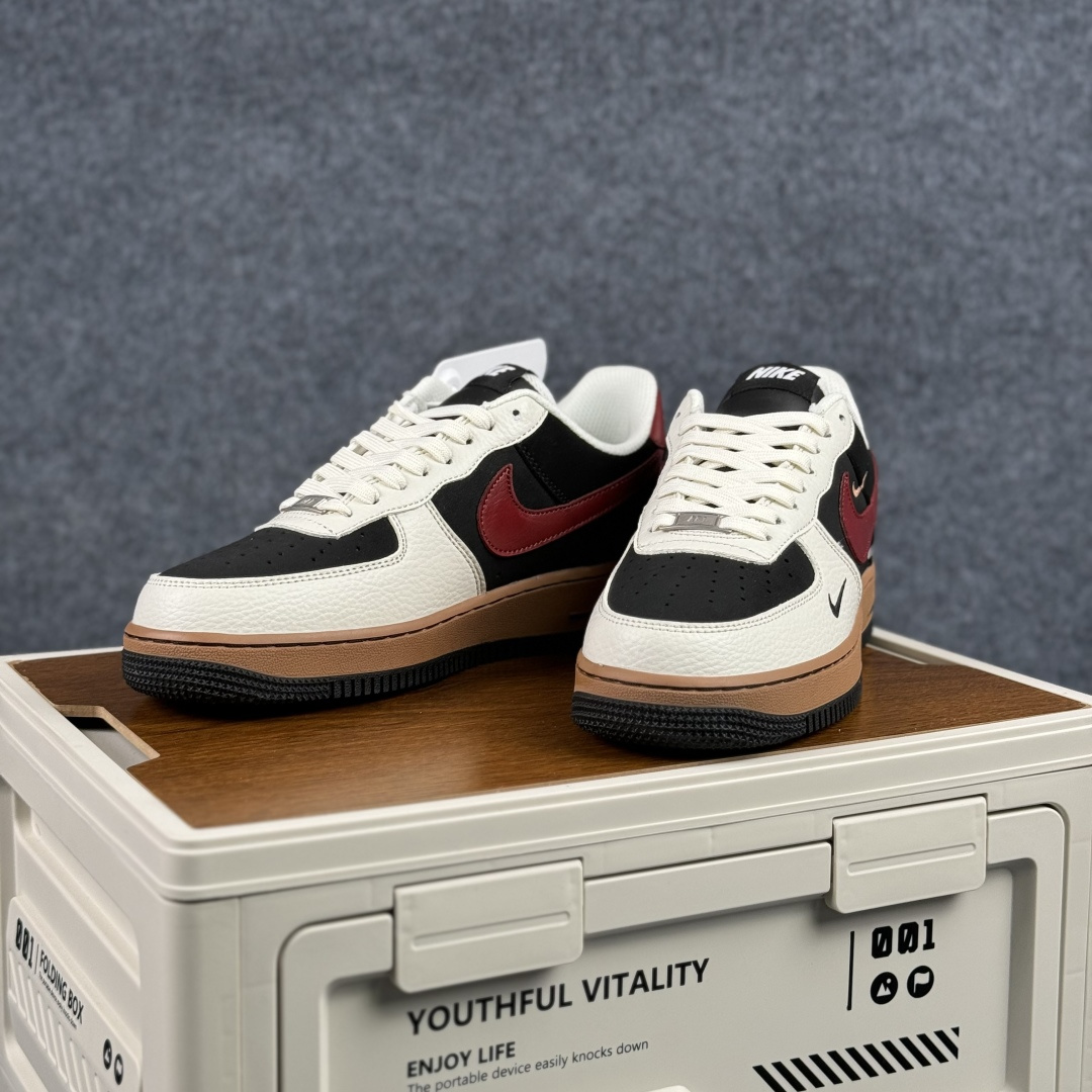 260 Nike Air Force 1'07 Low 白红黑彩色拼接 空军一号低帮休闲板鞋 IM3378-122