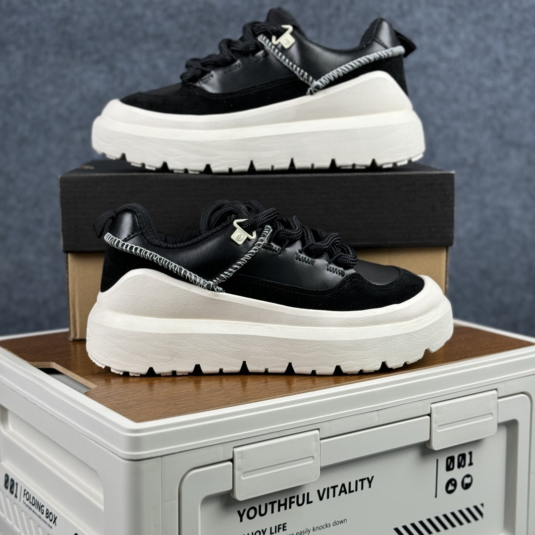 220 UGG Heritage Utilty Sneaker 中性羊绒雪地面包鞋 1170910-BWHT-Chinese UA Cheap High Quatity Brand Clothes Bags handbags Sneakers wholesale wholesaler seller from China Factory suppliers Fashion Clothing Shoes best Quality Beautiful Price 220 UGG Heritage Utilty Sneaker 中性羊绒雪地面包鞋 1170910-BWHT