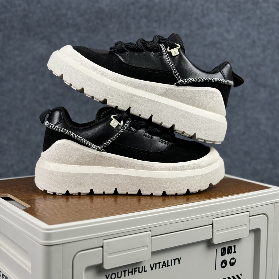 220 UGG Heritage Utilty Sneaker 中性羊绒雪地面包鞋 1170910-BWHT-Chinese UA Cheap High Quatity Brand Clothes Bags handbags Sneakers wholesale wholesaler seller from China Factory suppliers Fashion Clothing Shoes best Quality Beautiful Price 220 UGG Heritage Utilty Sneaker 中性羊绒雪地面包鞋 1170910-BWHT