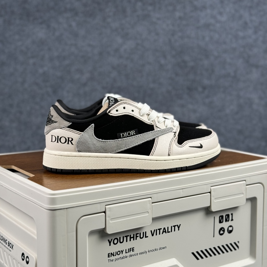 280 Nike Air Jordan 1 x Travis Scott AJ1倒勾 乔一倒钩 ‘DIY’定制 耐克 低帮文化篮球鞋 XS2025-083-Chinese UA Cheap High Quatity Brand Clothes Bags handbags Sneakers wholesale wholesaler seller from China Factory suppliers Fashion Clothing Shoes best Quality Beautiful Price 280 Nike Air Jordan 1 x Travis Scott AJ1倒勾 乔一倒钩 ‘DIY’定制 耐克 低帮文化篮球鞋 XS2025-083