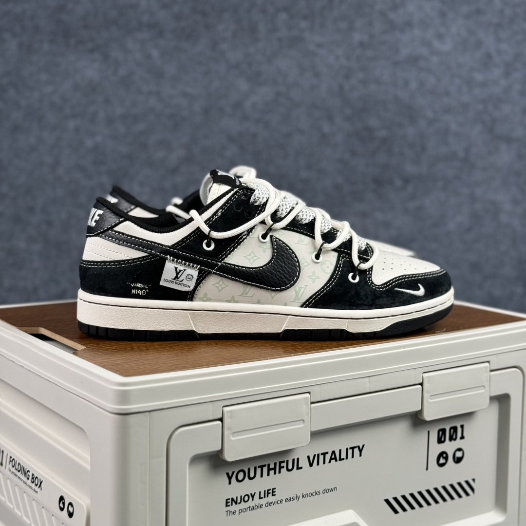 300 Nike SB Dunk Low 磨砂黑白 高端定制 低帮休闲板鞋 YX5066-396