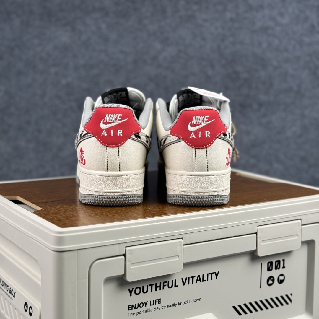 260 Nike Air Force 1 Low 07 马年限定 当街头传奇遇上高奢经典 XT6998-102-Chinese UA Cheap High Quatity Brand Clothes Bags handbags Sneakers wholesale wholesaler seller from China Factory suppliers Fashion Clothing Shoes best Quality Beautiful Price 260 Nike Air Force 1 Low 07 马年限定 当街头传奇遇上高奢经典 XT6998-102
