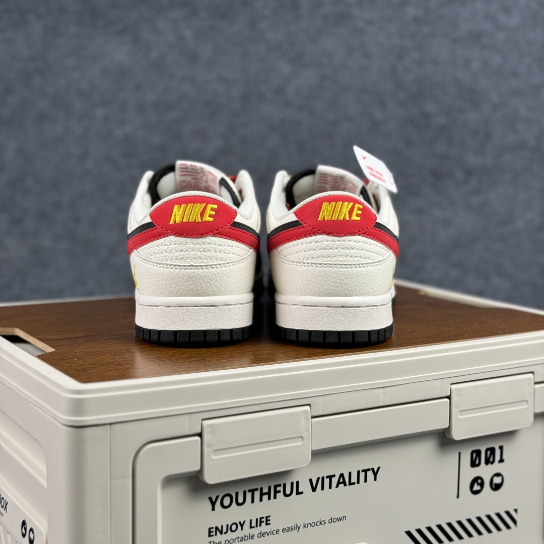 280 XD6188-055 Nike Dunk Low 马年限定 红金撞色自带年味小勾暗藏马年图腾-Chinese UA Cheap High Quatity Brand Clothes Bags handbags Sneakers wholesale wholesaler seller from China Factory suppliers Fashion Clothing Shoes best Quality Beautiful Price 280 XD6188-055 Nike Dunk Low 马年限定 红金撞色自带年味小勾暗藏马年图腾