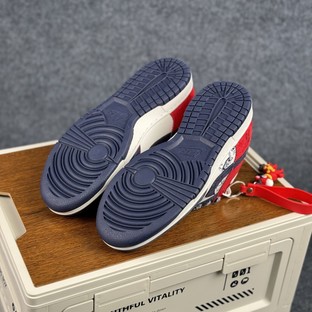 280 Nike SB Dunk Low 马年限定款 米红蓝勾 高端定制 低帮休闲板鞋 FC1688-246-Chinese UA Cheap High Quatity Brand Clothes Bags handbags Sneakers wholesale wholesaler seller from China Factory suppliers Fashion Clothing Shoes best Quality Beautiful Price 280 Nike SB Dunk Low 马年限定款 米红蓝勾 高端定制 低帮休闲板鞋 FC1688-246