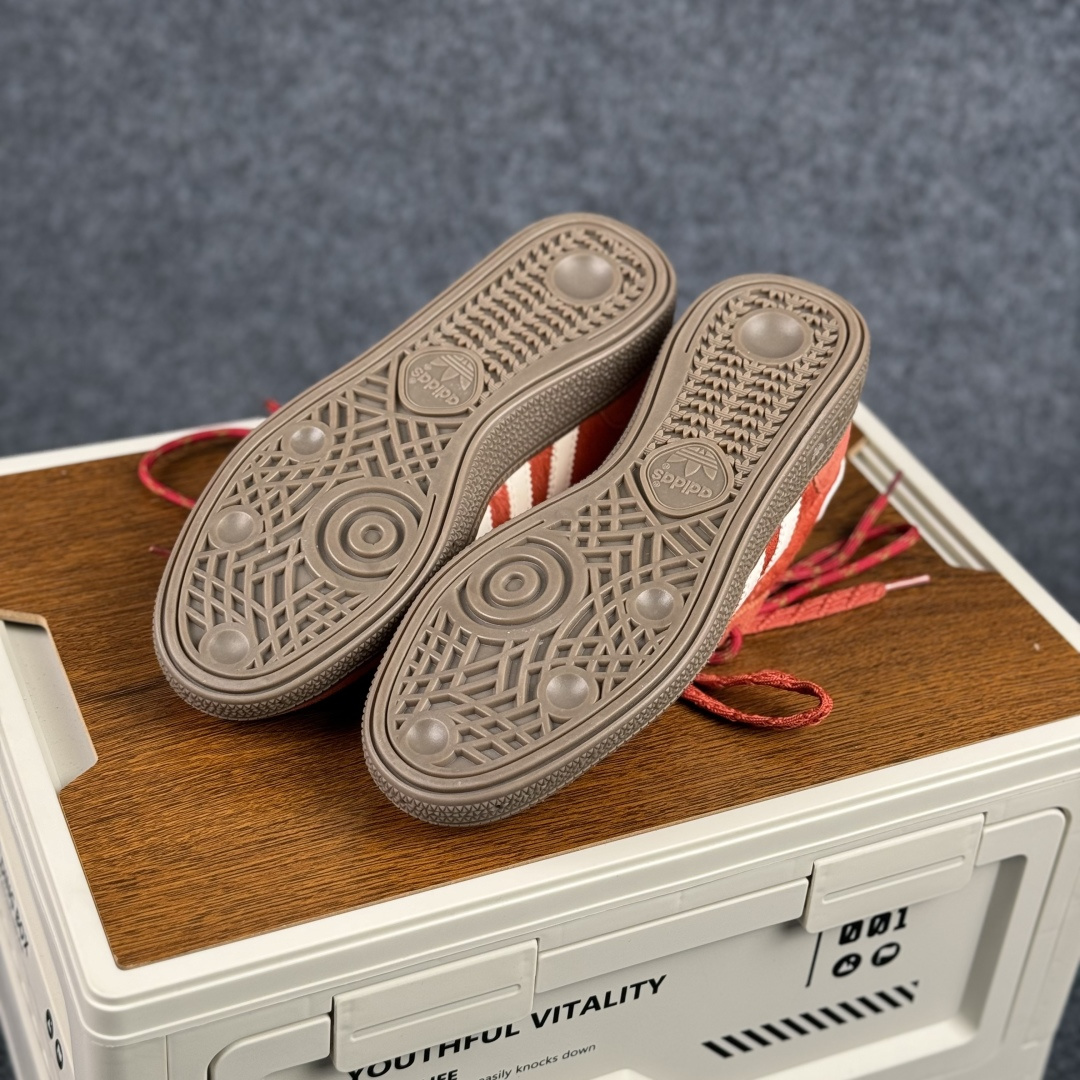 170 Adidas Handball Spezial 马年限定 CNY新年款 阿迪达斯经典款 复古休闲板鞋 KJ6299