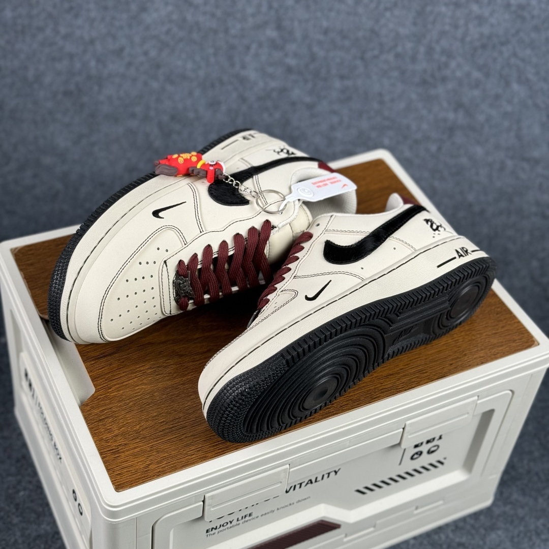 290 Nike Air Force 1'07 Low 马年限定 米瓷映墨 空军一号低帮休闲板鞋 IB4607-171