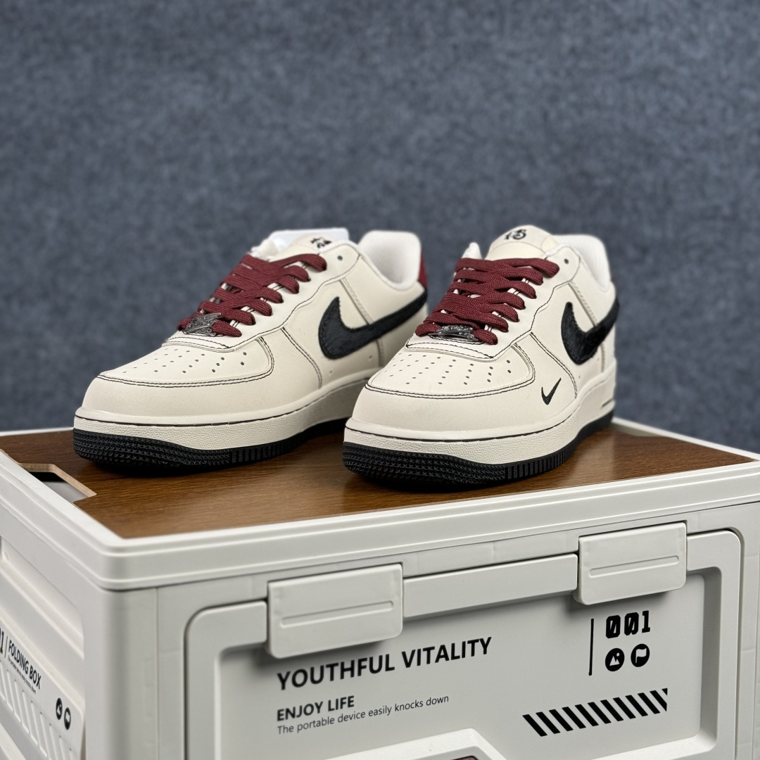 290 Nike Air Force 1'07 Low 马年限定 米瓷映墨 空军一号低帮休闲板鞋 IB4607-171