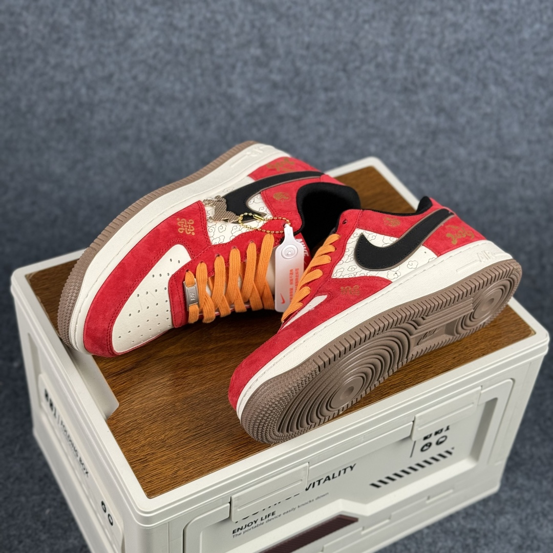 260 Nike Air Force 1'07 Low 马年新年 白红金泼墨 空军一号低帮休闲板鞋 JP2026-157