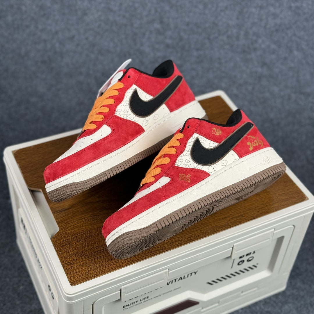 260 Nike Air Force 1'07 Low 马年新年 白红金泼墨 空军一号低帮休闲板鞋 JP2026-157