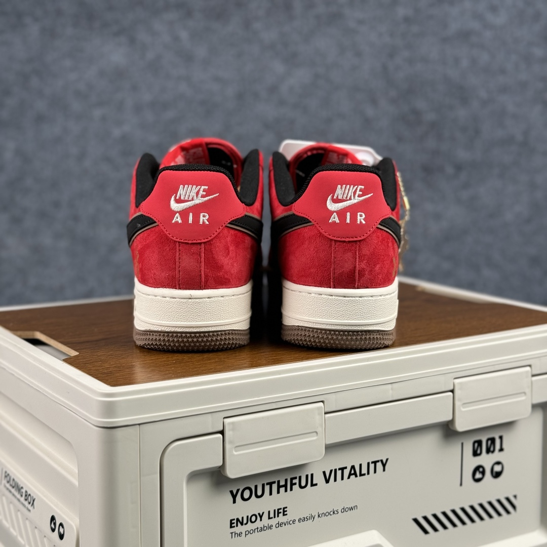 260 Nike Air Force 1'07 Low 马年新年 白红金泼墨 空军一号低帮休闲板鞋 JP2026-157
