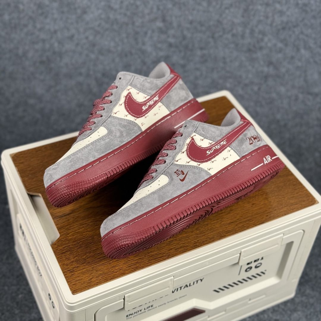 260 Nike Air Force 1'07 Low 马年联名 空军一号低帮休闲板鞋 XL1982-335