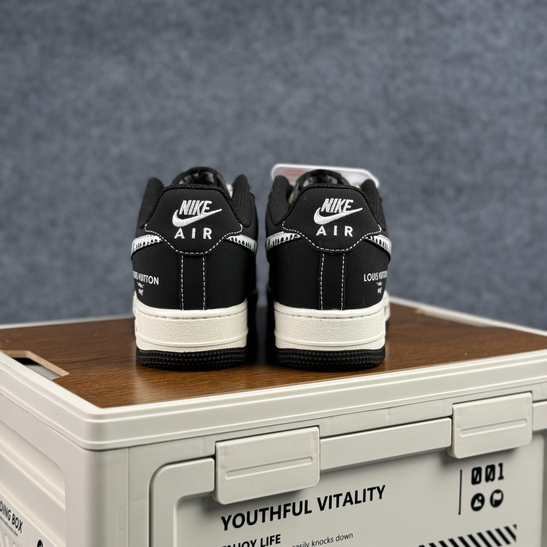 260 Nike Air Force 1'07 Low 马年联名 空军一号低帮休闲板鞋 KG6699-F30-Chinese UA Cheap High Quatity Brand Clothes Bags handbags Sneakers wholesale wholesaler seller from China Factory suppliers Fashion Clothing Shoes best Quality Beautiful Price 260 Nike Air Force 1'07 Low 马年联名 空军一号低帮休闲板鞋 KG6699-F30