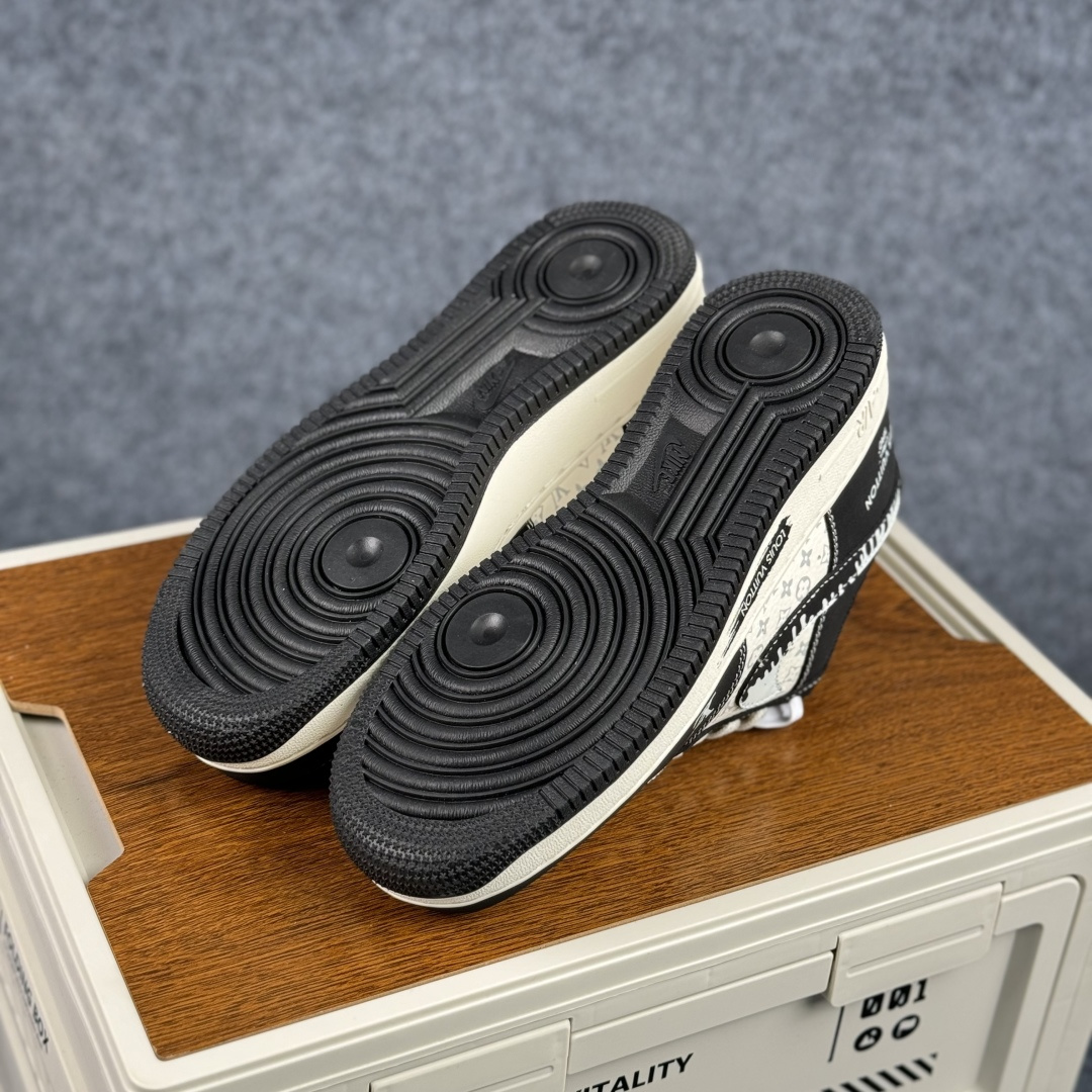260 Nike Air Force 1'07 Low 马年联名 空军一号低帮休闲板鞋 KG6699-F30-Chinese UA Cheap High Quatity Brand Clothes Bags handbags Sneakers wholesale wholesaler seller from China Factory suppliers Fashion Clothing Shoes best Quality Beautiful Price 260 Nike Air Force 1'07 Low 马年联名 空军一号低帮休闲板鞋 KG6699-F30
