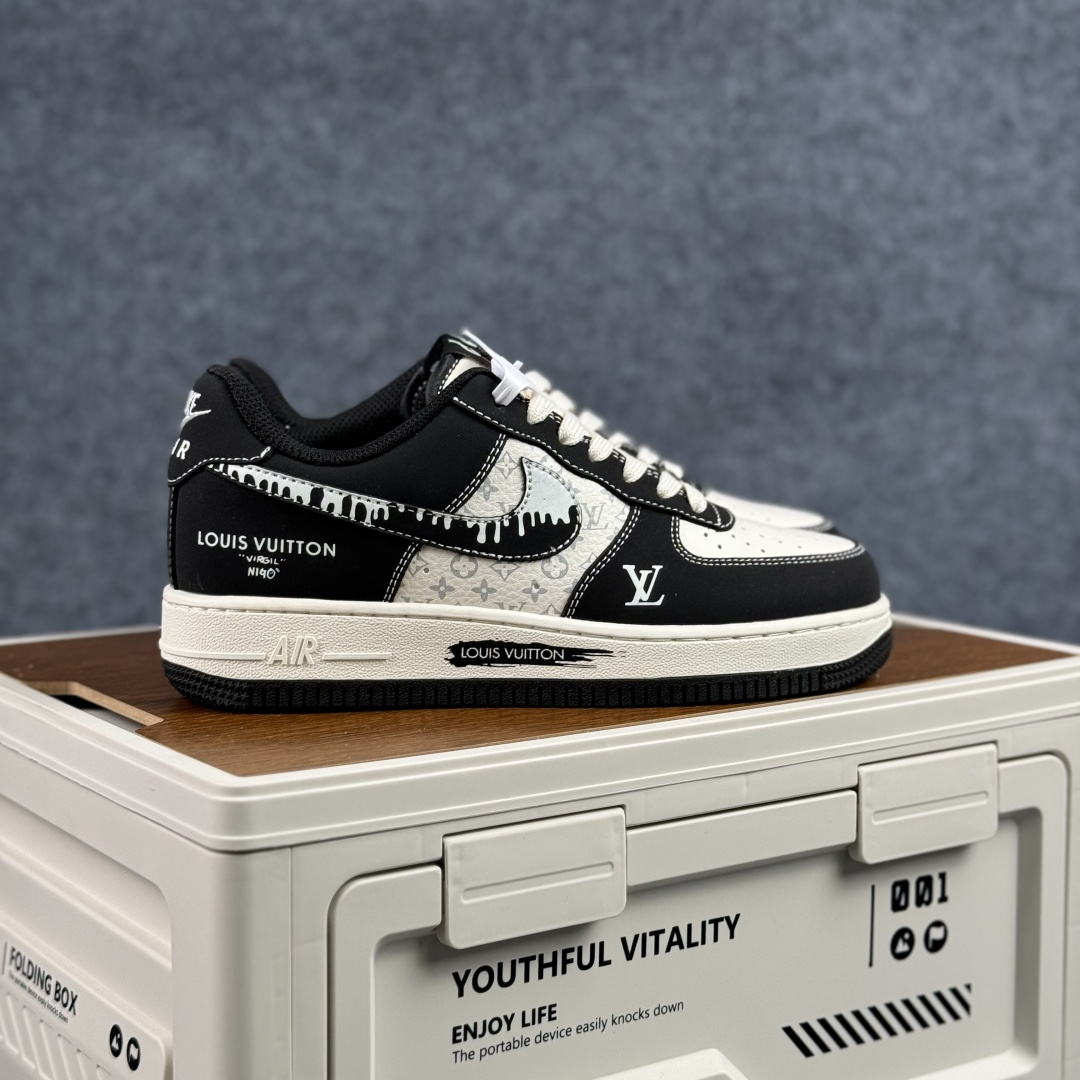 260 Nike Air Force 1'07 Low 马年联名 空军一号低帮休闲板鞋 KG6699-F30-Chinese UA Cheap High Quatity Brand Clothes Bags handbags Sneakers wholesale wholesaler seller from China Factory suppliers Fashion Clothing Shoes best Quality Beautiful Price 260 Nike Air Force 1'07 Low 马年联名 空军一号低帮休闲板鞋 KG6699-F30