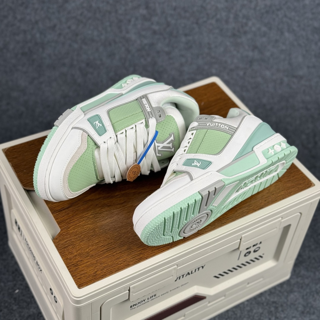 420 广奢高端货 LOUIS VUITTON 路易威登 LV Trainer 板鞋-Chinese UA Cheap High Quatity Brand Clothes Bags handbags Sneakers wholesale wholesaler seller from China Factory suppliers Fashion Clothing Shoes best Quality Beautiful Price 420 广奢高端货 LOUIS VUITTON 路易威登 LV Trainer 板鞋