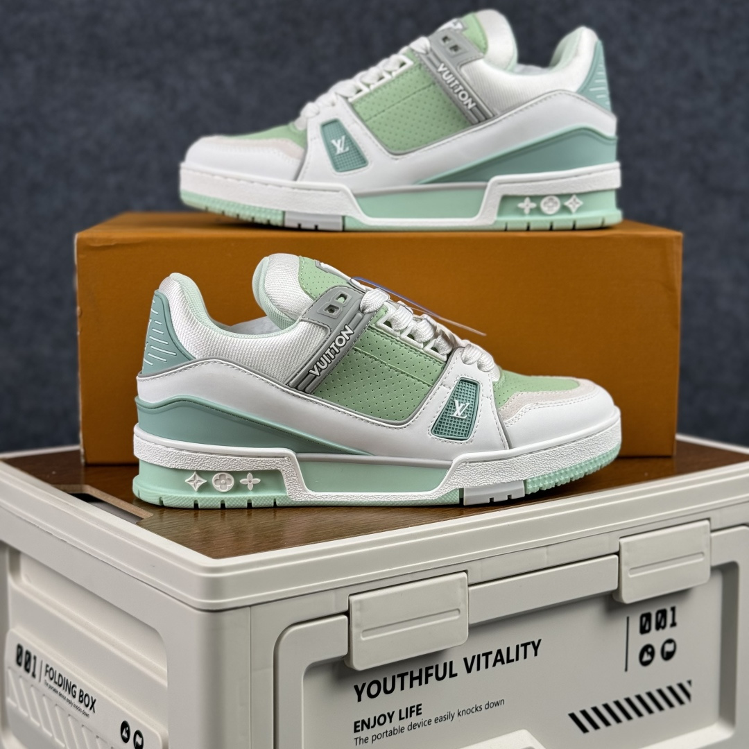 420 广奢高端货 LOUIS VUITTON 路易威登 LV Trainer 板鞋-Chinese UA Cheap High Quatity Brand Clothes Bags handbags Sneakers wholesale wholesaler seller from China Factory suppliers Fashion Clothing Shoes best Quality Beautiful Price 420 广奢高端货 LOUIS VUITTON 路易威登 LV Trainer 板鞋