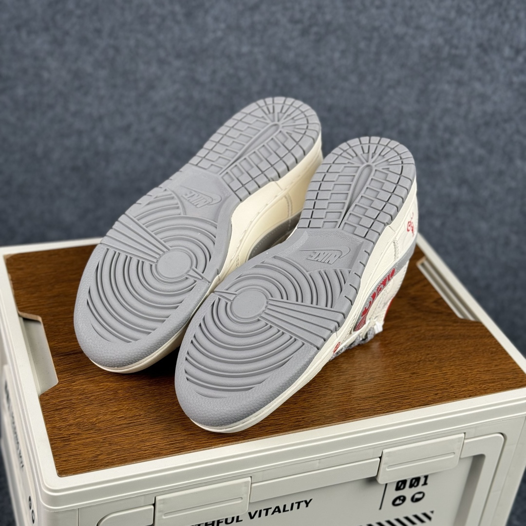 280 Nike SB Dunk Low 马年限定 米白灰 高端定制 低帮休闲板鞋 YX5066-417-Chinese UA Cheap High Quatity Brand Clothes Bags handbags Sneakers wholesale wholesaler seller from China Factory suppliers Fashion Clothing Shoes best Quality Beautiful Price 280 Nike SB Dunk Low 马年限定 米白灰 高端定制 低帮休闲板鞋 YX5066-417