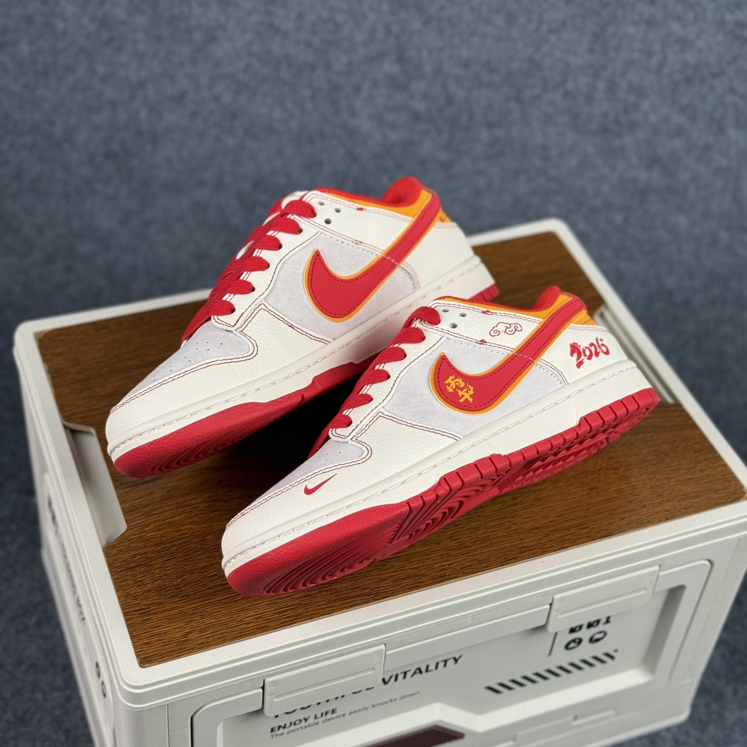 280 Nike SB Dunk Low 马年限定 高端定制 低帮休闲板鞋 XT6998-111-Chinese UA Cheap High Quatity Brand Clothes Bags handbags Sneakers wholesale wholesaler seller from China Factory suppliers Fashion Clothing Shoes best Quality Beautiful Price 280 Nike SB Dunk Low 马年限定 高端定制 低帮休闲板鞋 XT6998-111