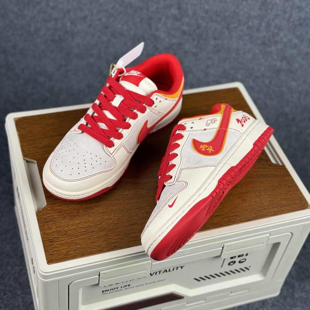 280 Nike SB Dunk Low 马年限定 高端定制 低帮休闲板鞋 XT6998-111-Chinese UA Cheap High Quatity Brand Clothes Bags handbags Sneakers wholesale wholesaler seller from China Factory suppliers Fashion Clothing Shoes best Quality Beautiful Price 280 Nike SB Dunk Low 马年限定 高端定制 低帮休闲板鞋 XT6998-111