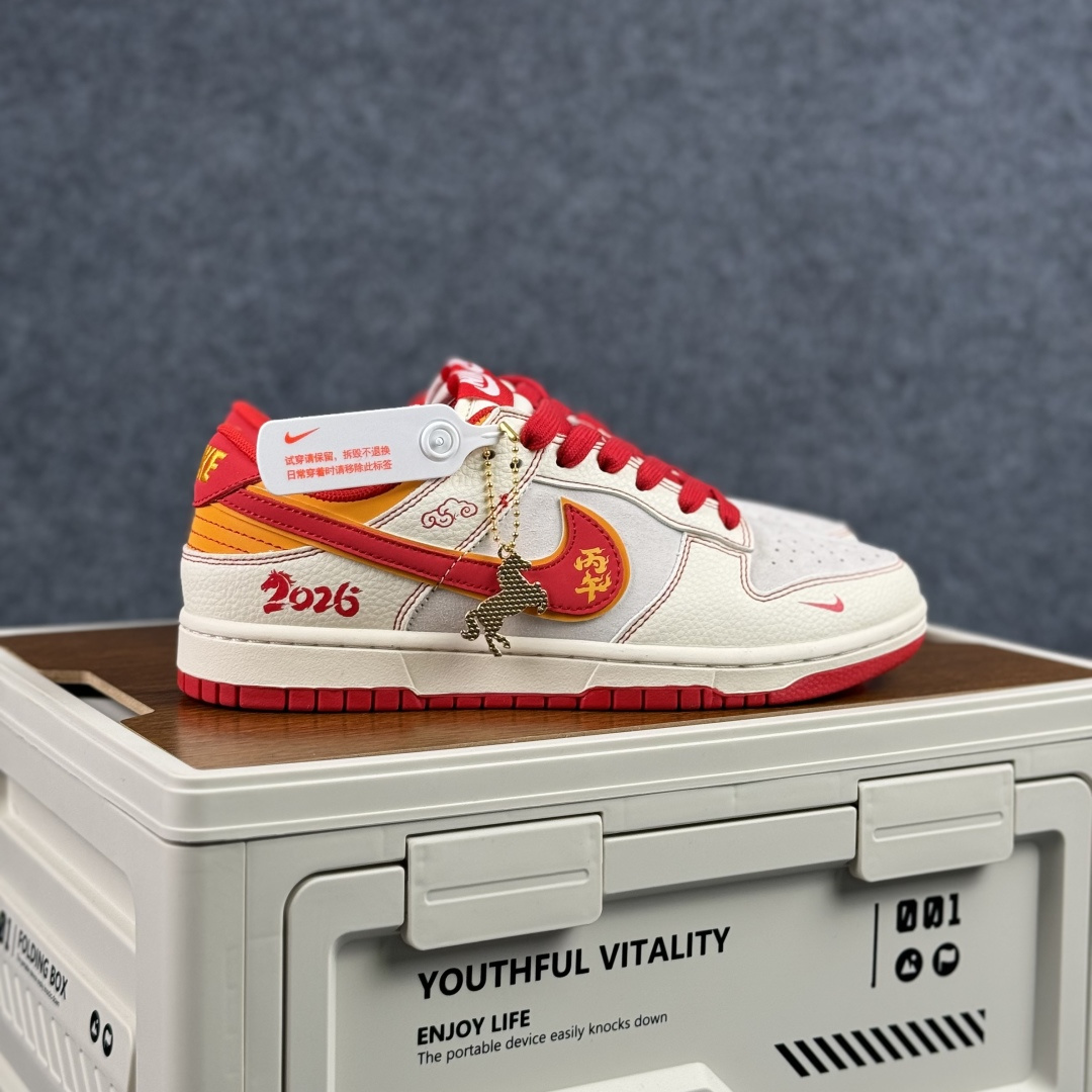 280 Nike SB Dunk Low 马年限定 高端定制 低帮休闲板鞋 XT6998-111-Chinese UA Cheap High Quatity Brand Clothes Bags handbags Sneakers wholesale wholesaler seller from China Factory suppliers Fashion Clothing Shoes best Quality Beautiful Price 280 Nike SB Dunk Low 马年限定 高端定制 低帮休闲板鞋 XT6998-111