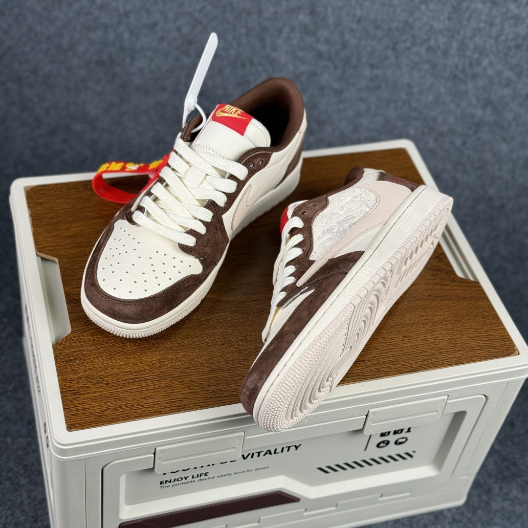 280 耐克/Nike Air Jordan 1 Low AJ1乔1倒勾 马年限定 SD6868-141-Chinese UA Cheap High Quatity Brand Clothes Bags handbags Sneakers wholesale wholesaler seller from China Factory suppliers Fashion Clothing Shoes best Quality Beautiful Price 280 耐克/Nike Air Jordan 1 Low AJ1乔1倒勾 马年限定 SD6868-141