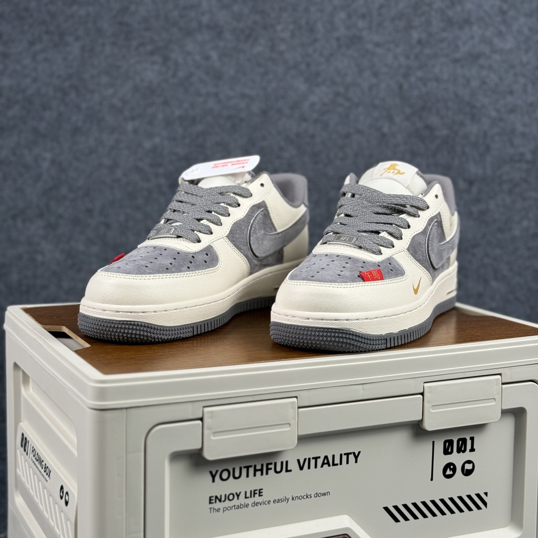 260 Nike Air Force 1'07 Low 米白灰色 空军一号低帮休闲板鞋 HT5088-615-Chinese UA Cheap High Quatity Brand Clothes Bags handbags Sneakers wholesale wholesaler seller from China Factory suppliers Fashion Clothing Shoes best Quality Beautiful Price 260 Nike Air Force 1'07 Low 米白灰色 空军一号低帮休闲板鞋 HT5088-615