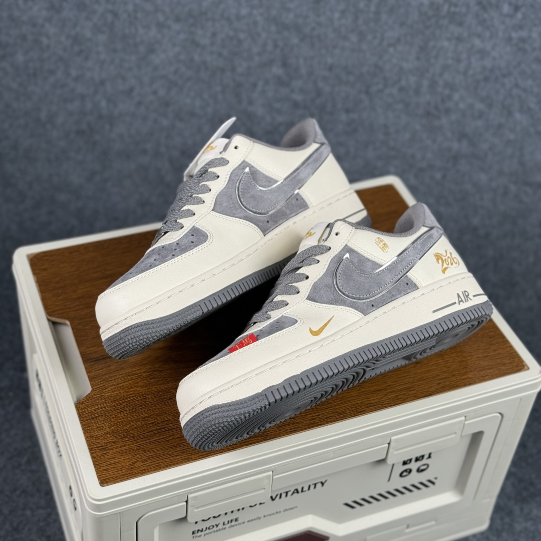 260 Nike Air Force 1'07 Low 米白灰色 空军一号低帮休闲板鞋 HT5088-615-Chinese UA Cheap High Quatity Brand Clothes Bags handbags Sneakers wholesale wholesaler seller from China Factory suppliers Fashion Clothing Shoes best Quality Beautiful Price 260 Nike Air Force 1'07 Low 米白灰色 空军一号低帮休闲板鞋 HT5088-615