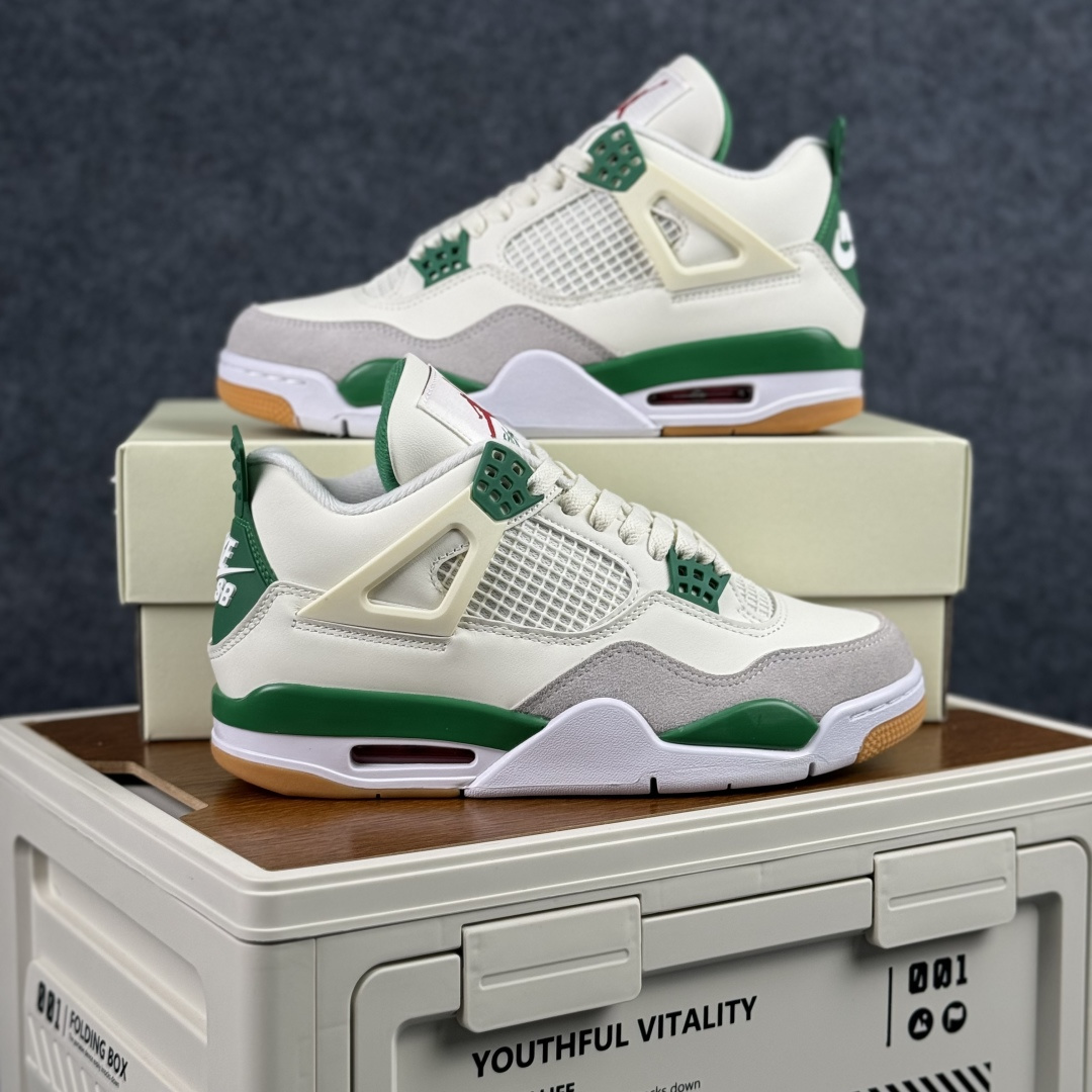300 W版 Air Jordan AJ4 ”Metallic Gold” 白绿 乔丹AJ4代中帮复古休闲篮球鞋 DR5415-103-Chinese UA Cheap High Quatity Brand Clothes Bags handbags Sneakers wholesale wholesaler seller from China Factory suppliers Fashion Clothing Shoes best Quality Beautiful Price 300 W版 Air Jordan AJ4 ”Metallic Gold” 白绿 乔丹AJ4代中帮复古休闲篮球鞋 DR5415-103