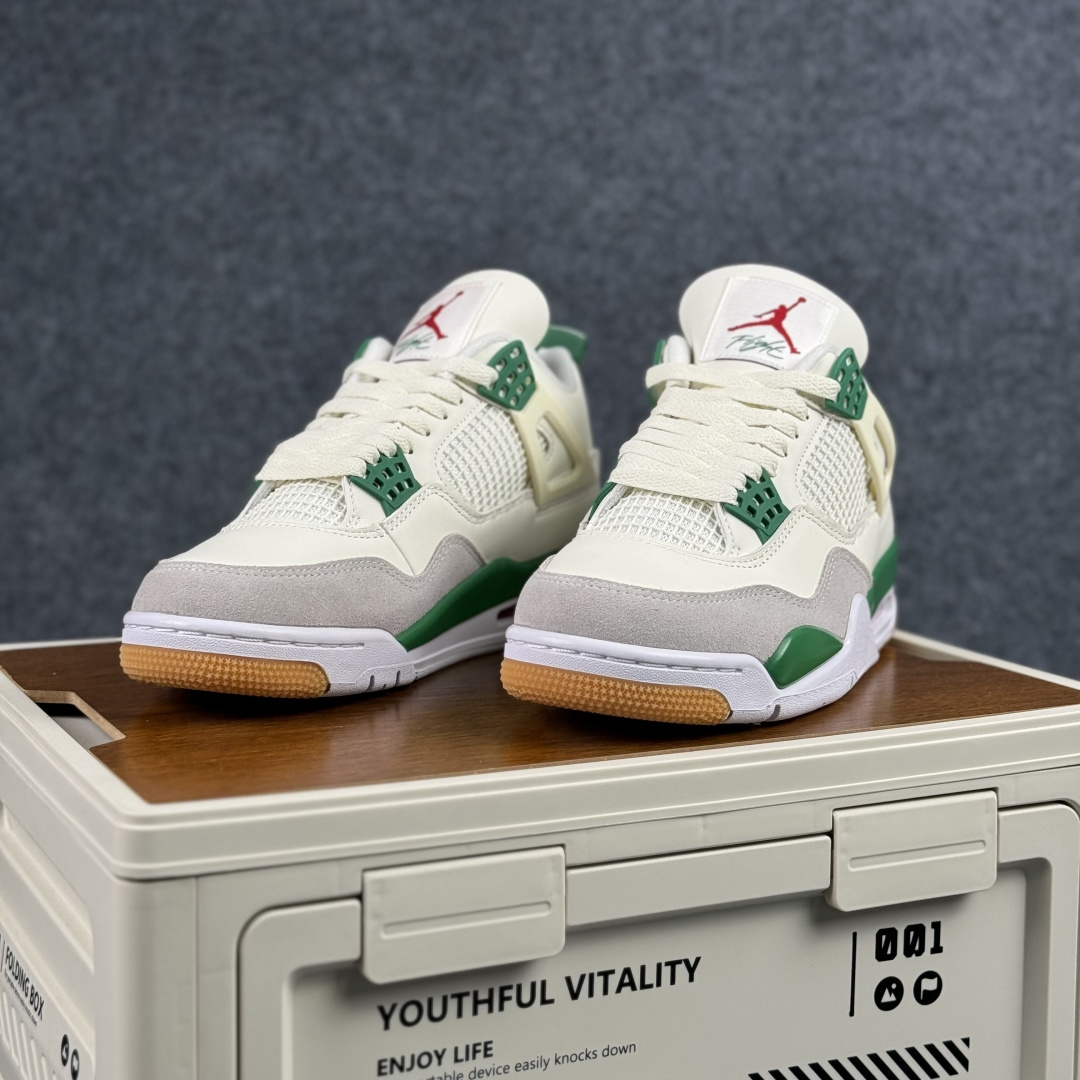 300 W版 Air Jordan AJ4 ”Metallic Gold” 白绿 乔丹AJ4代中帮复古休闲篮球鞋 DR5415-103-Chinese UA Cheap High Quatity Brand Clothes Bags handbags Sneakers wholesale wholesaler seller from China Factory suppliers Fashion Clothing Shoes best Quality Beautiful Price 300 W版 Air Jordan AJ4 ”Metallic Gold” 白绿 乔丹AJ4代中帮复古休闲篮球鞋 DR5415-103