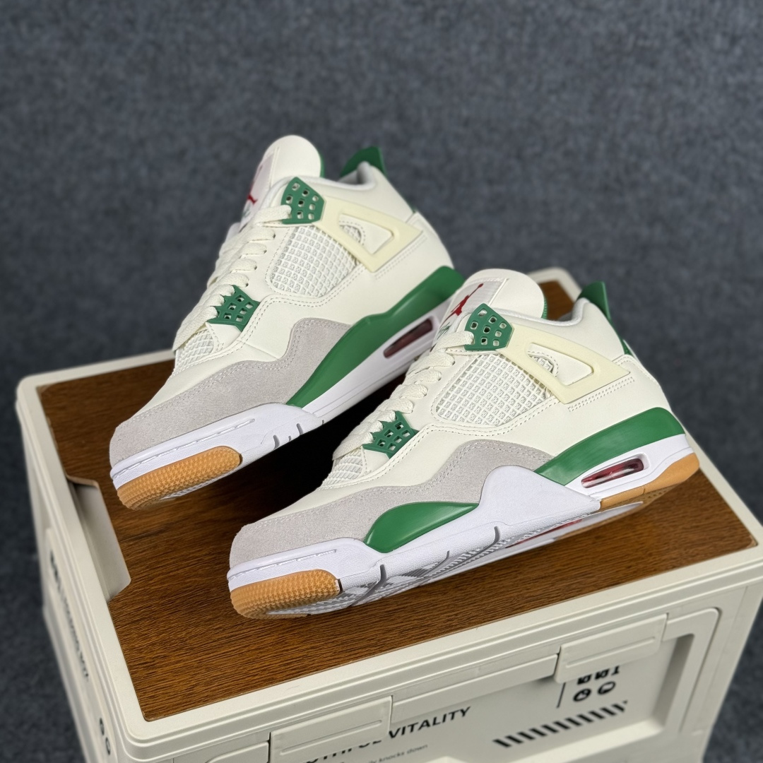 300 W版 Air Jordan AJ4 ”Metallic Gold” 白绿 乔丹AJ4代中帮复古休闲篮球鞋 DR5415-103-Chinese UA Cheap High Quatity Brand Clothes Bags handbags Sneakers wholesale wholesaler seller from China Factory suppliers Fashion Clothing Shoes best Quality Beautiful Price 300 W版 Air Jordan AJ4 ”Metallic Gold” 白绿 乔丹AJ4代中帮复古休闲篮球鞋 DR5415-103