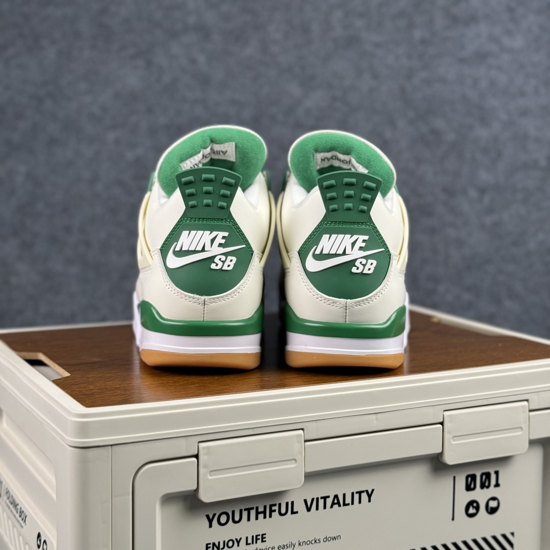300 W版 Air Jordan AJ4 ”Metallic Gold” 白绿 乔丹AJ4代中帮复古休闲篮球鞋 DR5415-103-Chinese UA Cheap High Quatity Brand Clothes Bags handbags Sneakers wholesale wholesaler seller from China Factory suppliers Fashion Clothing Shoes best Quality Beautiful Price 300 W版 Air Jordan AJ4 ”Metallic Gold” 白绿 乔丹AJ4代中帮复古休闲篮球鞋 DR5415-103