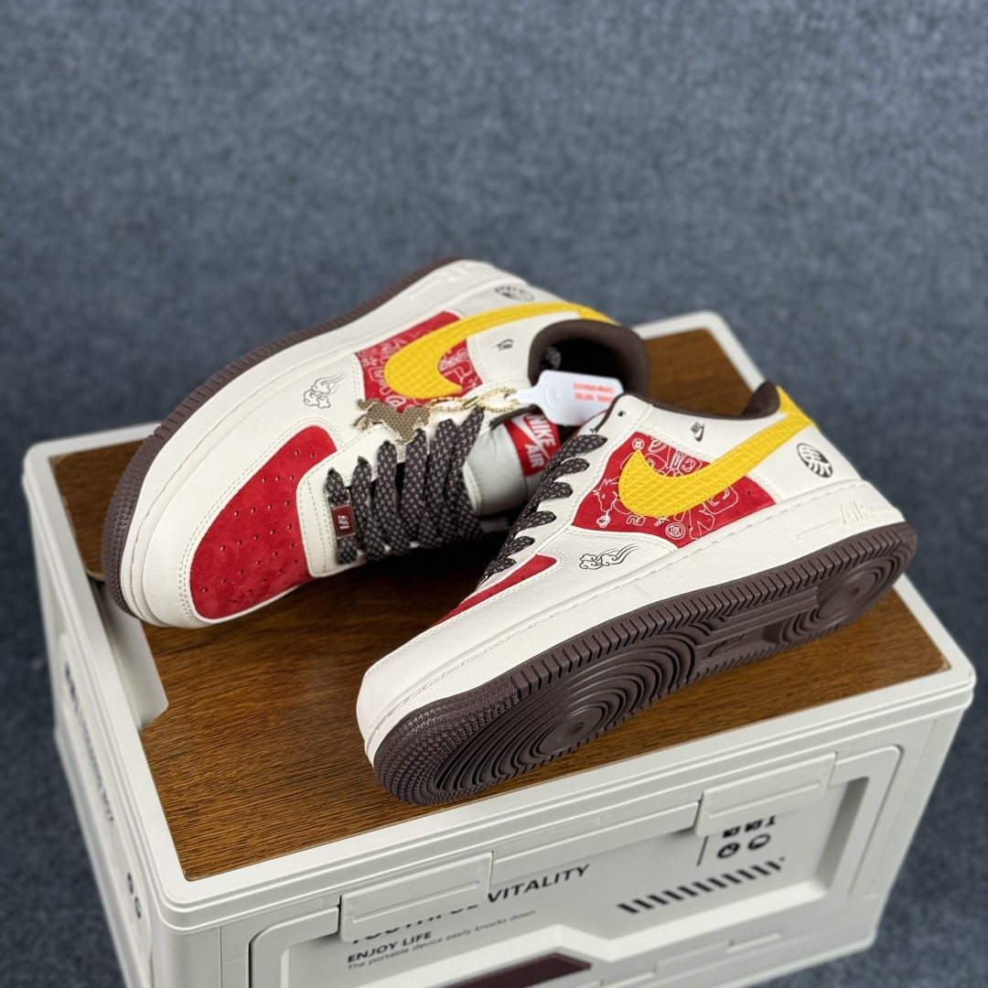 260 Nike Air Force 1'07 Low 红白黄撞色 空军一号低帮休闲板鞋 JP2026-155-Chinese UA Cheap High Quatity Brand Clothes Bags handbags Sneakers wholesale wholesaler seller from China Factory suppliers Fashion Clothing Shoes best Quality Beautiful Price 260 Nike Air Force 1'07 Low 红白黄撞色 空军一号低帮休闲板鞋 JP2026-155